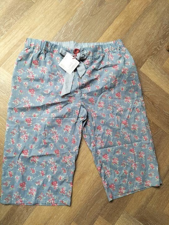 Esprit Capri broek bloemenprint maat 46/48 (XL), Blauw, Maat 46/48 (XL) of groter, Nieuw, Ophalen of Verzenden