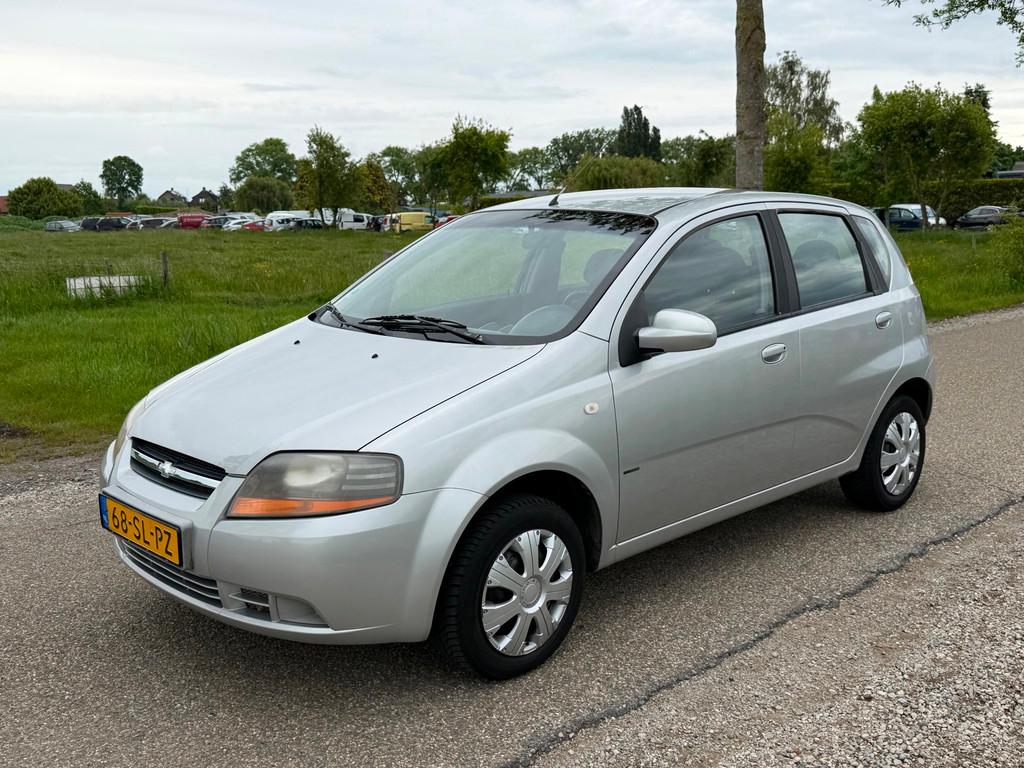 Chevrolet Kalos 1.4-16V Spirit Airco NAP APK 07-2026 Airco, Voorwielaandrijving, 94 pk, 4 cilinders, Kalos