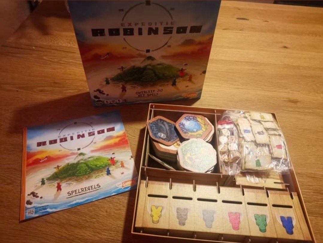 Expeditie Robinson Bordspel - Overleef het spel!, Vijf spelers of meer, Ophalen of Verzenden, Zo goed als nieuw, Goliath