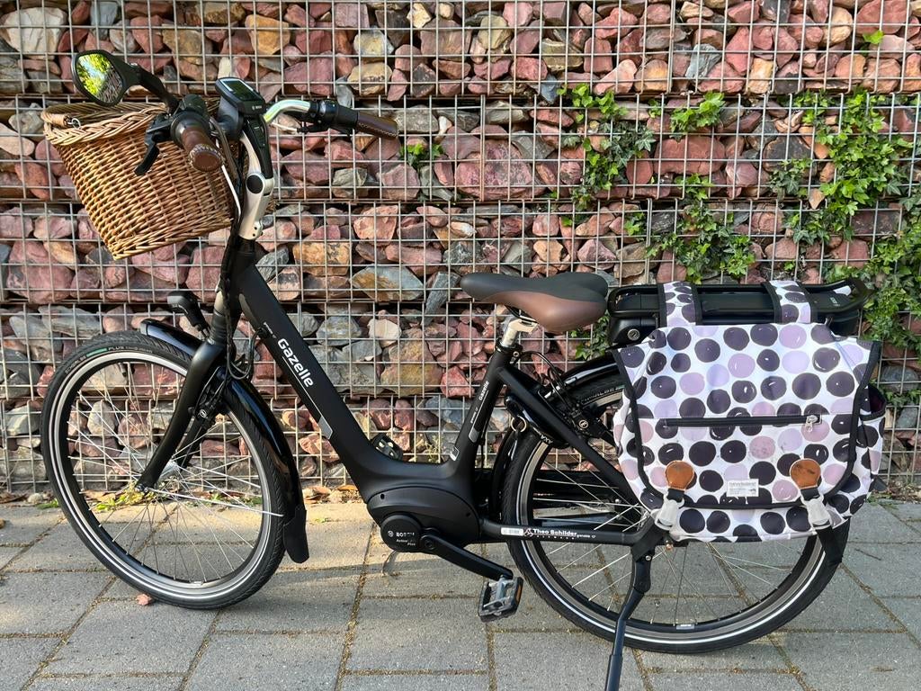 Zeer goed Elektrische Fiets Gazelle Bosch Middenmotor, Ophalen of Verzenden, Zo goed als nieuw, Minder dan 47 cm, 50 km per accu of meer