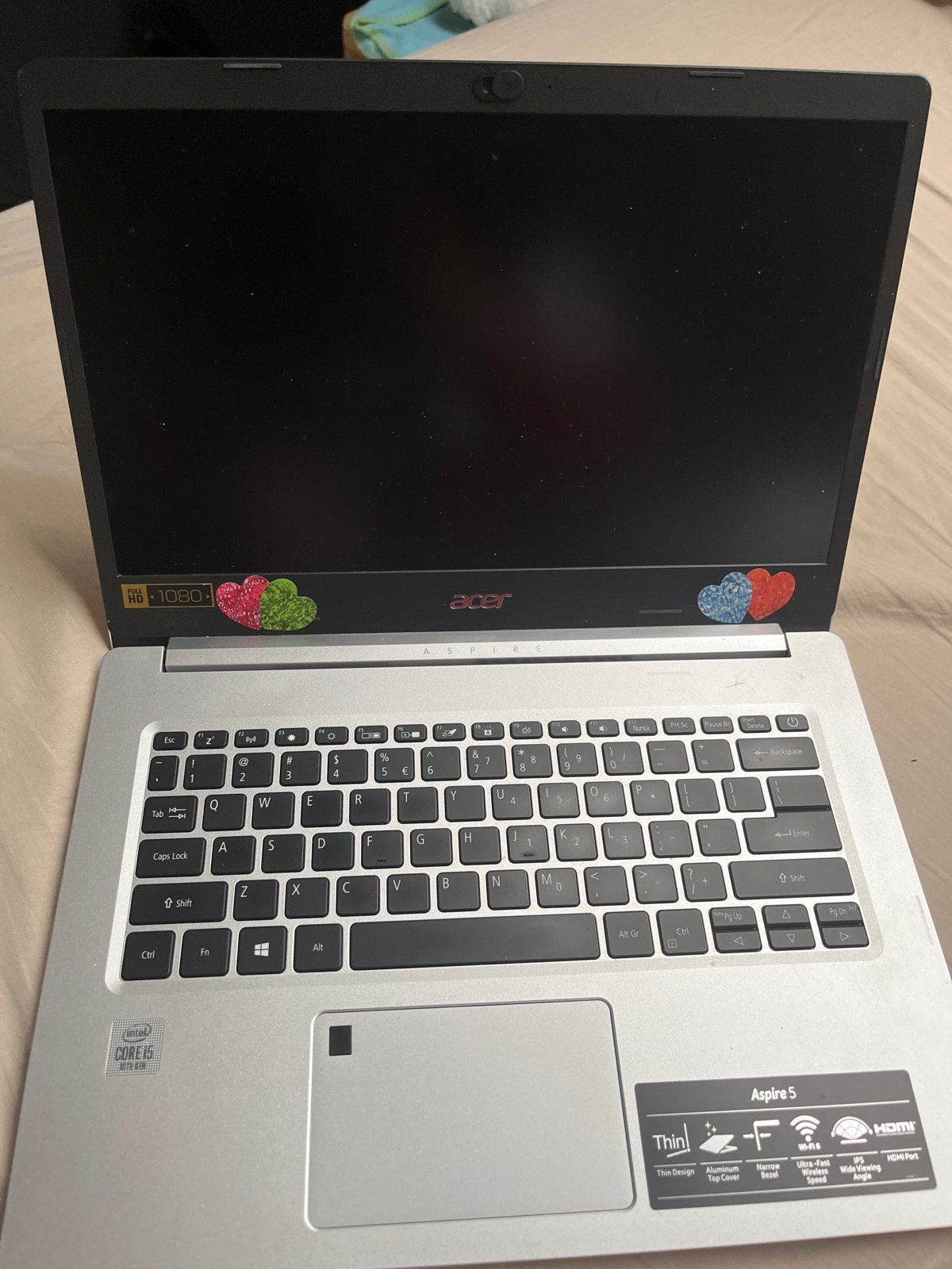 Acer Aspire 5 Laptop - Accu laadt niet op (0%), Computers en Software, 8 GB, Ophalen of Verzenden, SSD, Niet werkend