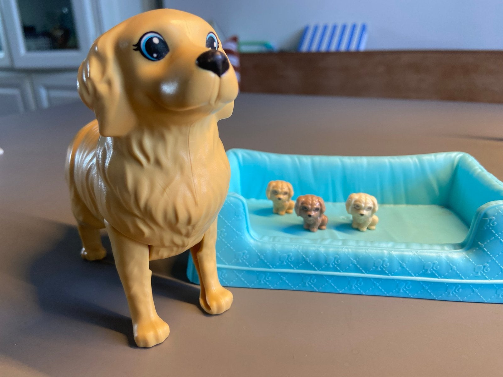 Barbie Golden Retriever met puppy's en mandje, Ophalen of Verzenden, Zo goed als nieuw, Jongen of Meisje