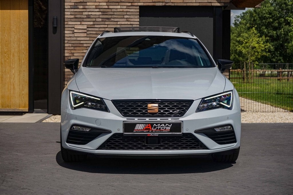 SEAT Leon ST Cupra 300 4Drive Pano/Schaalstoel/Dynamic-Grey/, Auto's, Seat, Automaat, 1557 kg, Gebruikt, Euro 6