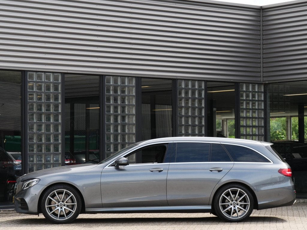 Mercedes-Benz E-klasse Estate 200 AMG/ LEER/ ELEKT. STOELEN/, Auto's, Mercedes-Benz, Automaat, Achterwielaandrijving, Gebruikt