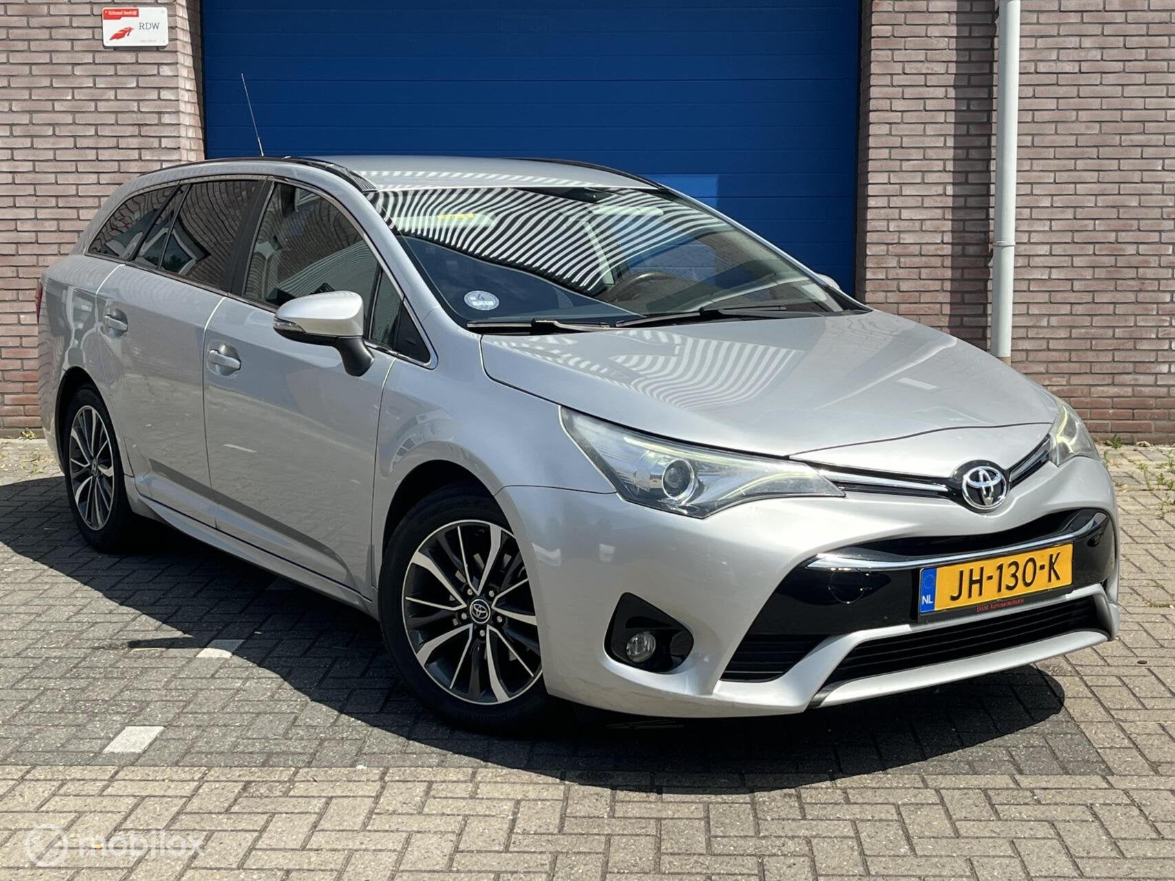 Toyota Avensis Touring Sports 2.0 VVT-i Lease Pro Automaat 2, Auto's, Toyota, Euro 6, 4 cilinders, Origineel Nederlands, 152 pk