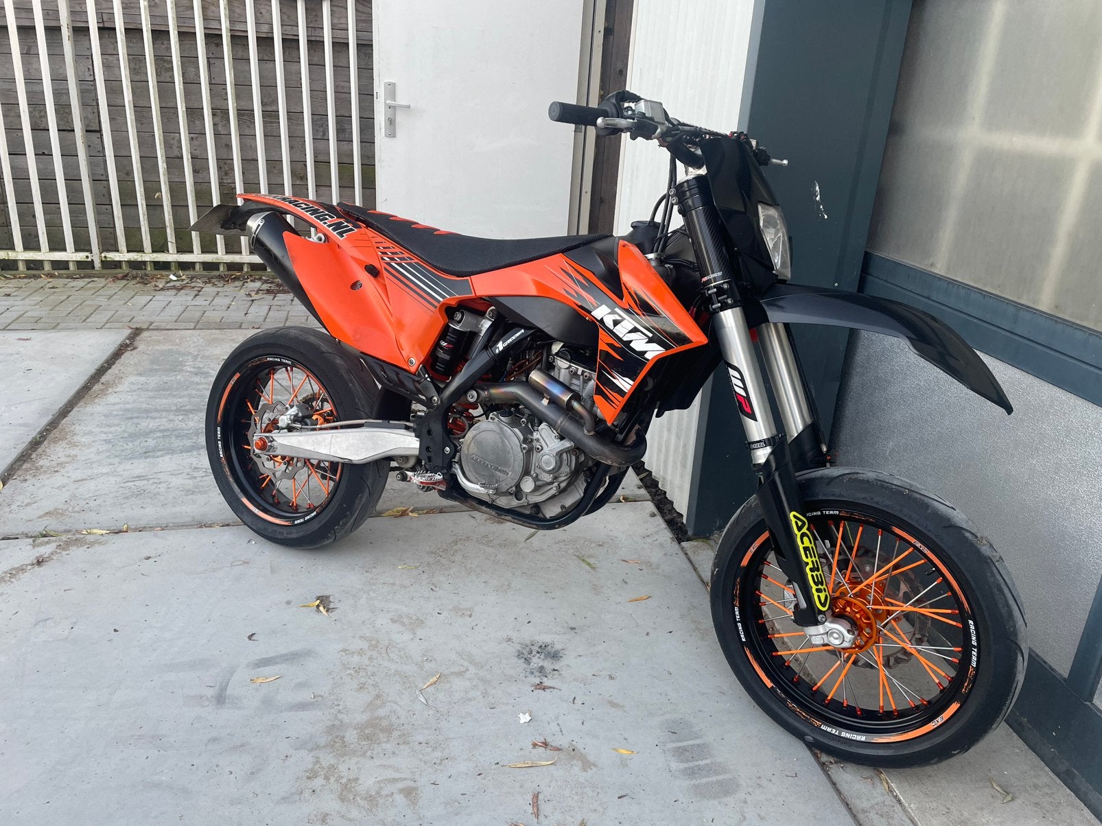 Ktm 450 supermotard, Zo goed als nieuw, 5 versnellingen, Ophalen, 450 cc