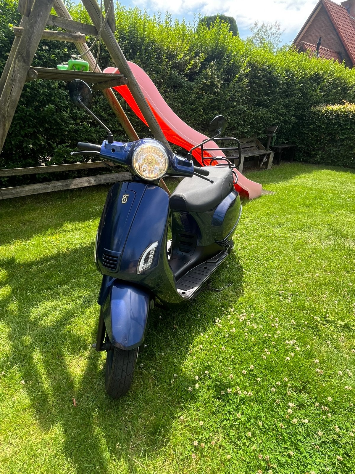 Mooie scooter loopt 70 80 kilometer per uur, Zo goed als nieuw, Benzine, Ophalen, Overige merken