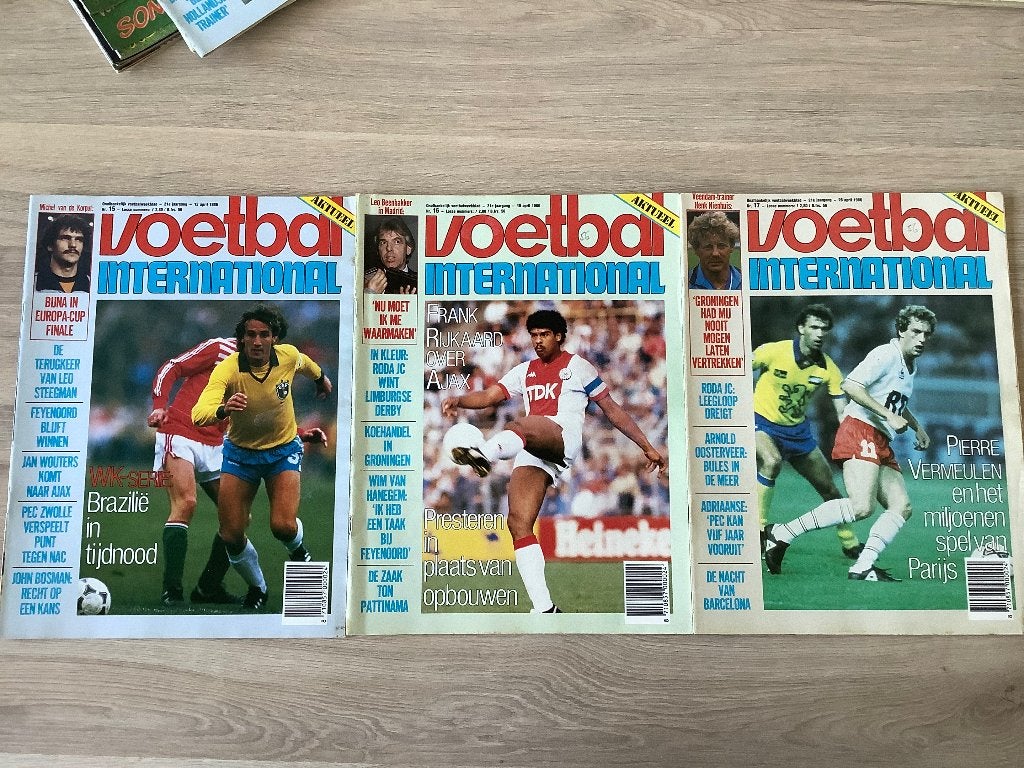 Voetbal International magazines 1986, Ophalen of Verzenden, Zo goed als nieuw, Balsport, Voetbal International