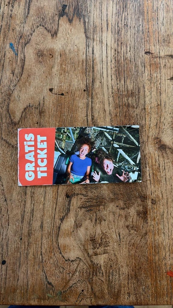 2 Walibi tickets t/m 31 mei OP=OP, Twee personen, Ticket of Toegangskaart