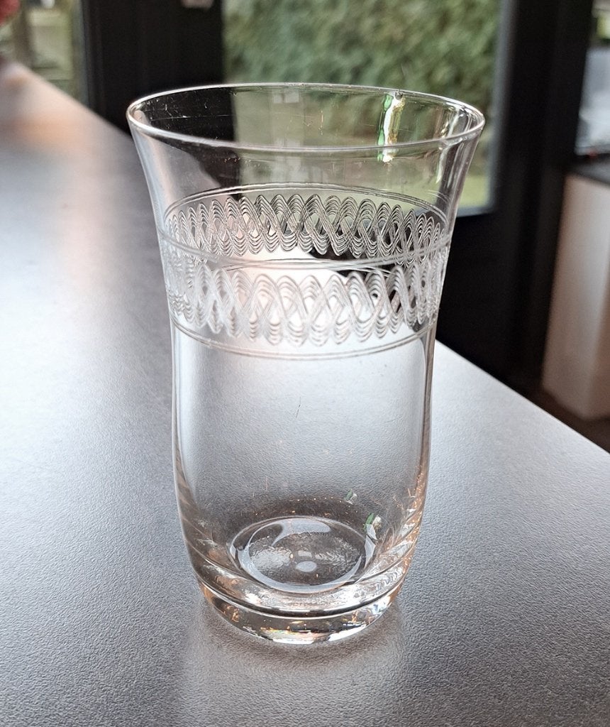 Antiek, geguillocheerd / geëtst waterglas, Ophalen