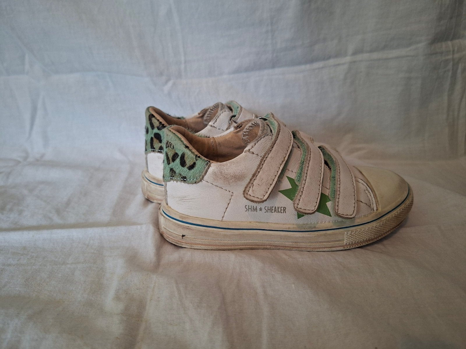 Foto 2 van Shoesme sneakers wit met luipaardprint en klittenband