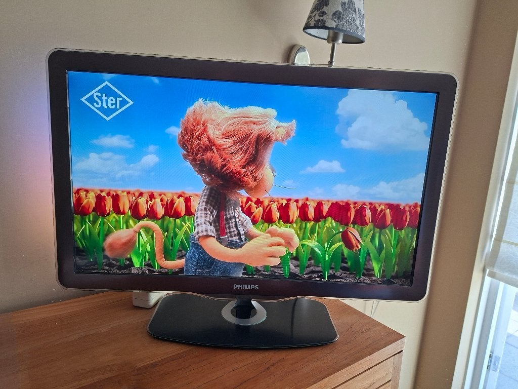 Tv philips AMBI light 32 inch 40 euro, Audio, Tv en Foto, Ophalen, Philips, LED, 50 Hz