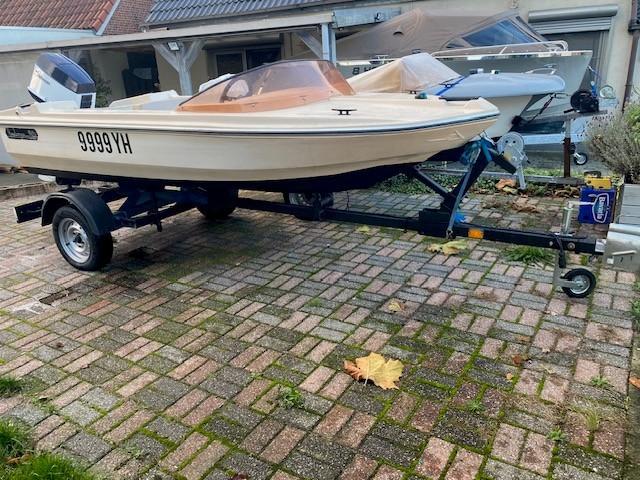 Beekman met 65 pk Johnson met CNC Power lift en trailer, Ophalen, Gebruikt, Elektrische start, Beekman