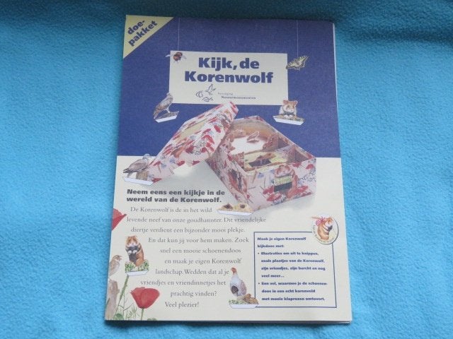 Vintage doe-pakket van Natuurmonumenten: Korenwolf kijkdoos, Ophalen of Verzenden, Nieuw, Overige typen