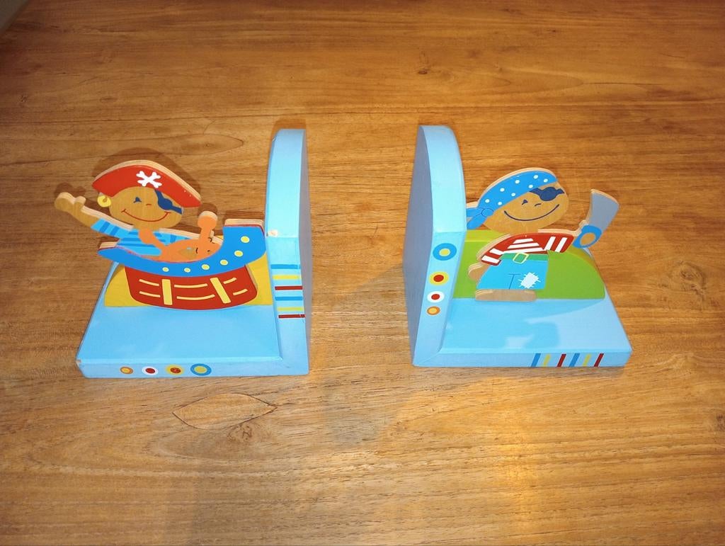 2 leuke boekensteunen in piraten thema, Ophalen of Verzenden