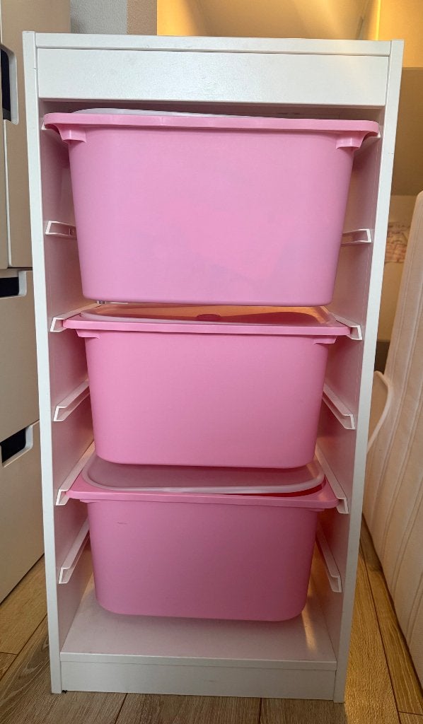 Ikea trofast opbergkast met 3 roze bakken, Ophalen, Gebruikt, 105 cm of meer, Minder dan 50 cm