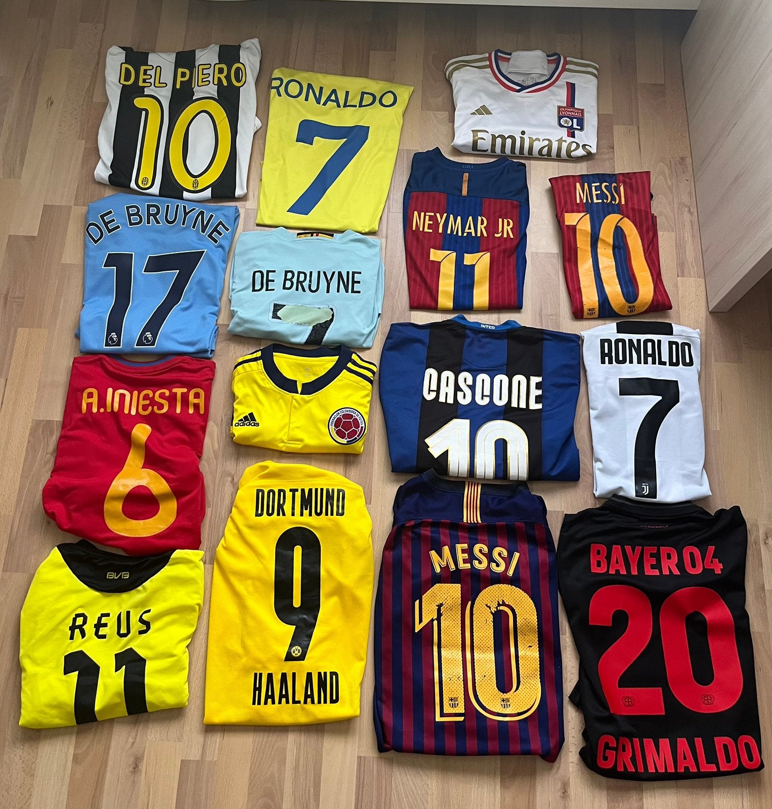 Collectie voetbalshirts te koop 25 shirts, Verzamelen, Ophalen of Verzenden, Gebruikt, Buitenlandse clubs, Shirt