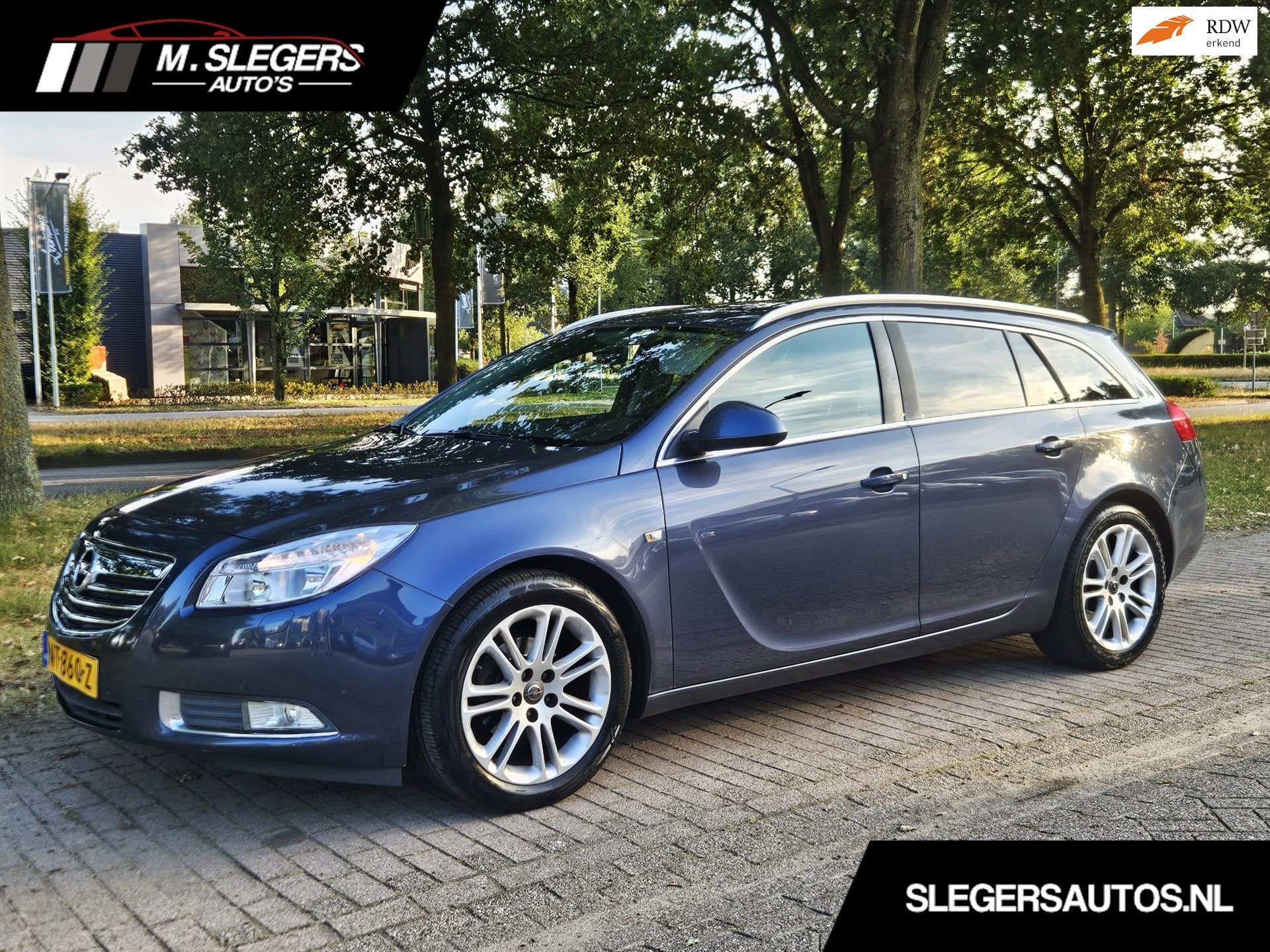 Opel Insignia Sports Tourer 1.8 Cosmo*Nette auto!, Gebruikt, 4 cilinders, Blauw, Handgeschakeld