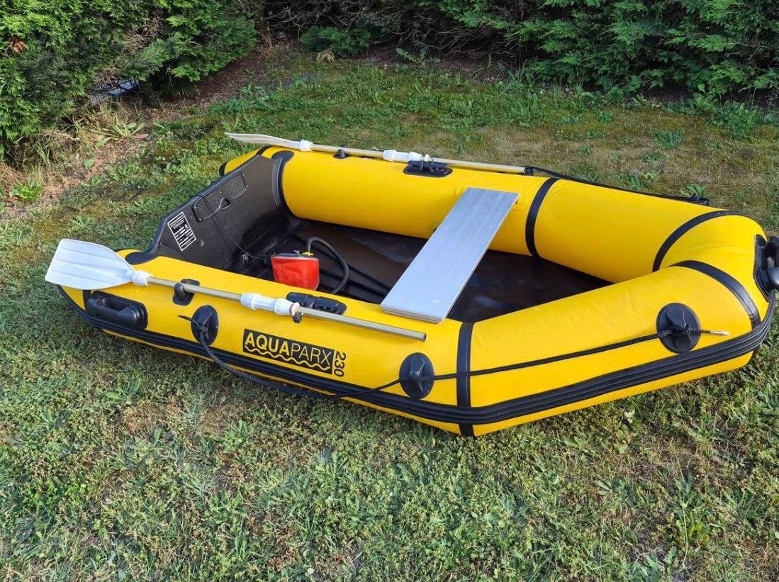 Aquaparx 230 opblaasboot/rubberboot met peddels en pomp, Ophalen, Gebruikt, Overige typen