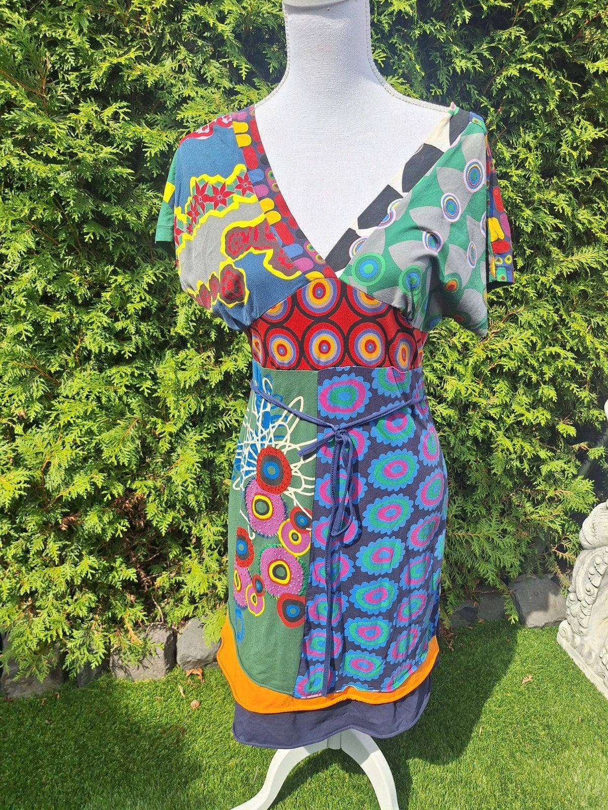 Desigual jurk met kleurrijke patchwork print, Maat 38/40 (M), Meerkleurig, Ophalen of Verzenden, Zo goed als nieuw