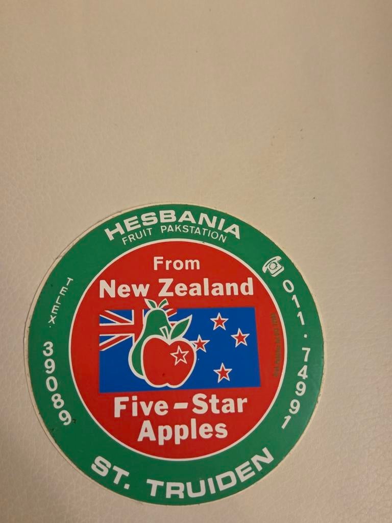 6476 Vintage Hesbania Fruit Pakstation Sticker Nieuw-Zeeland, Ophalen of Verzenden