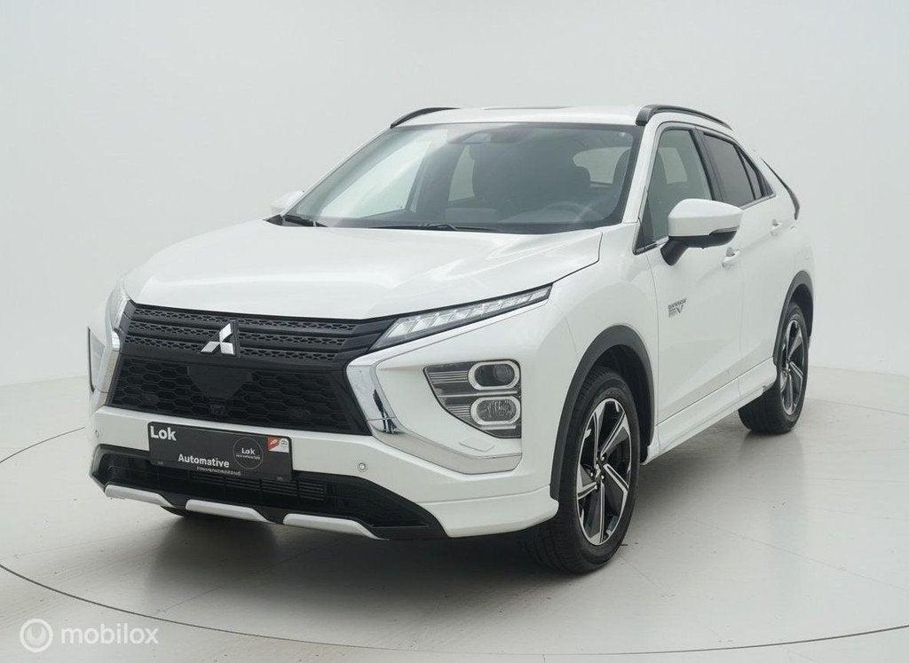 Mitsubishi Eclipse Cross 2.4 PHEV Business Intense+ 360CAM|A, Auto's, Mitsubishi, Automaat, Zwart, 4 cilinders, Wit