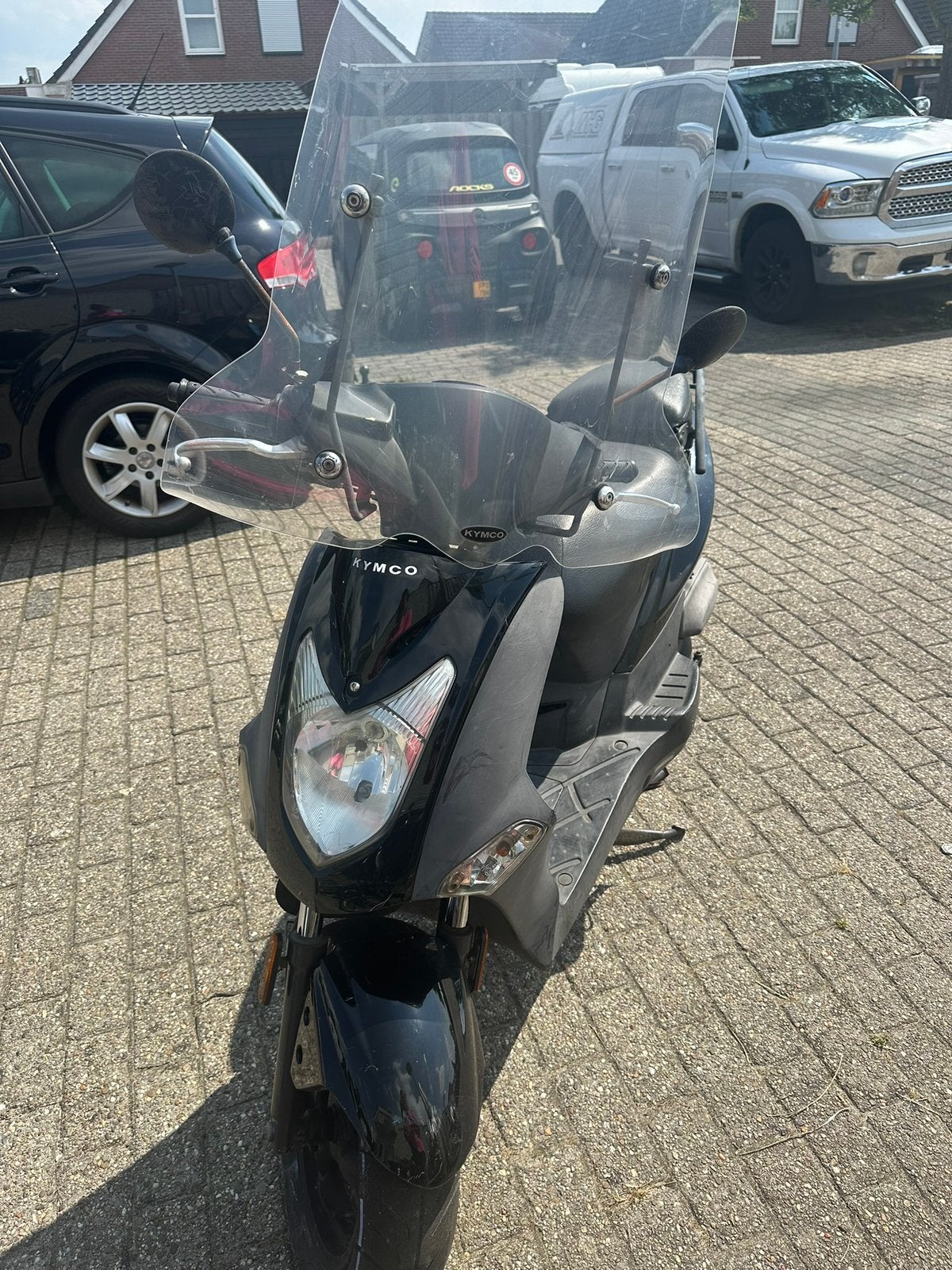 Kymco voor onderdelen of handige harrie, Fietsen en Brommers, Ophalen, Gebruikt, Benzine, Overige modellen