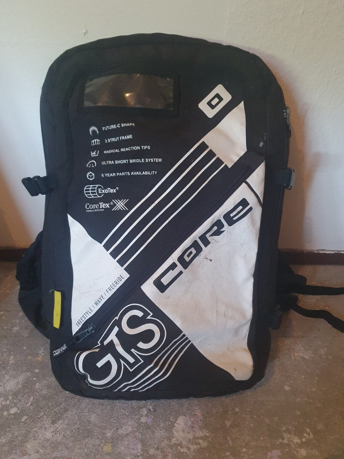 9m Core GTS kite (eventueel met bar), Watersport en Boten, Kitesurfen, Gebruikt, 9 m², Bar, Geen board