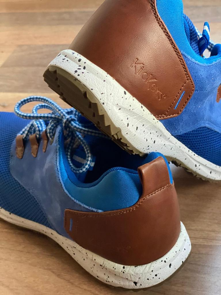 ZGAN Maat 43, Ophalen of Verzenden, Zo goed als nieuw, Sneakers of Gympen