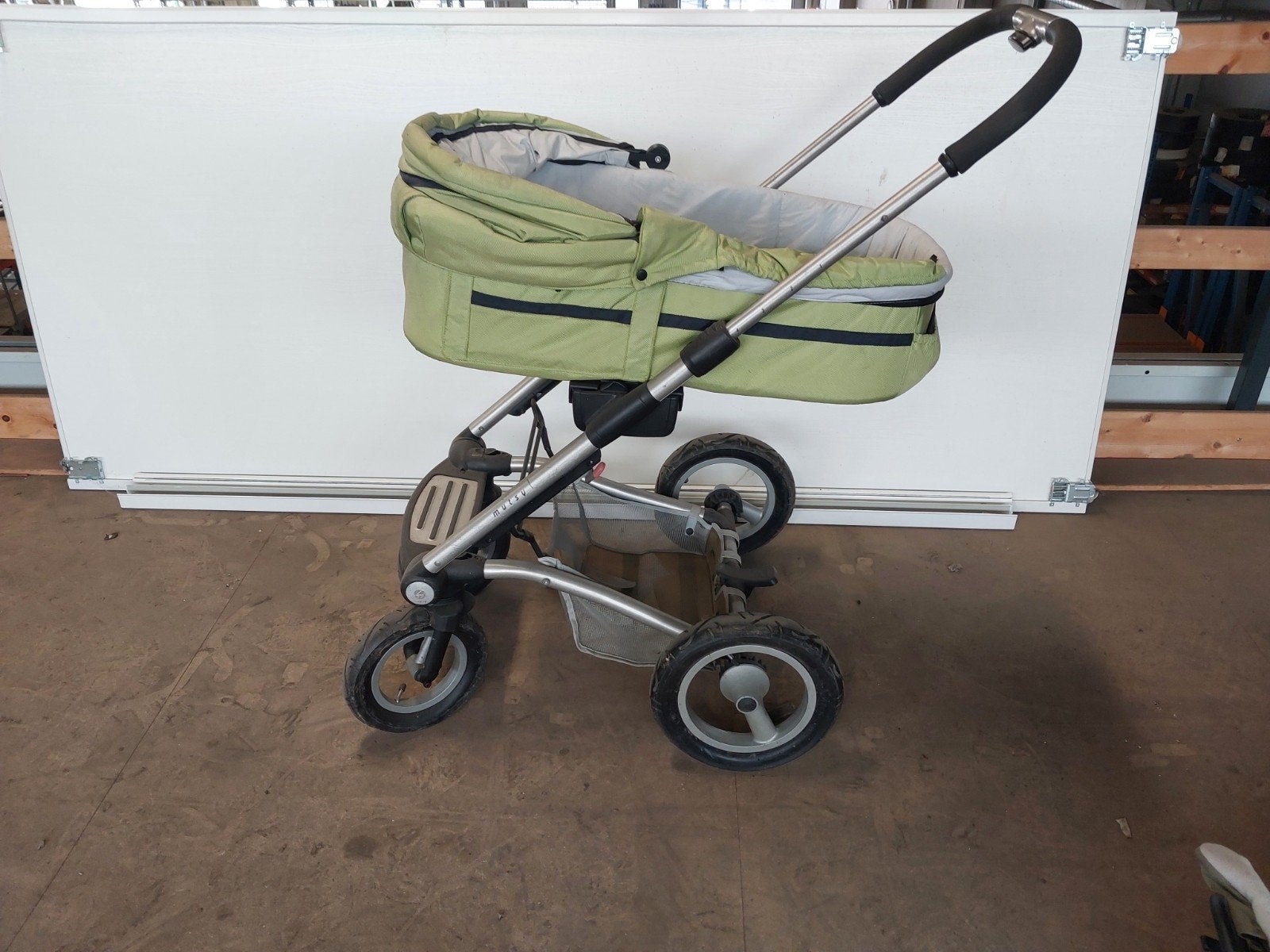 Mutsy Active AC/06 Combiwagen met Reiswieg en Zitje, Gebruikt, Ophalen of Verzenden, Verstelbare duwstang, Combiwagen
