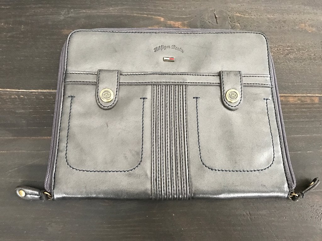 Tablet hoes iPad hoes Tommy Hilfiger, Computers en Software, Ophalen, Zo goed als nieuw, Bescherming voor- en achterkant