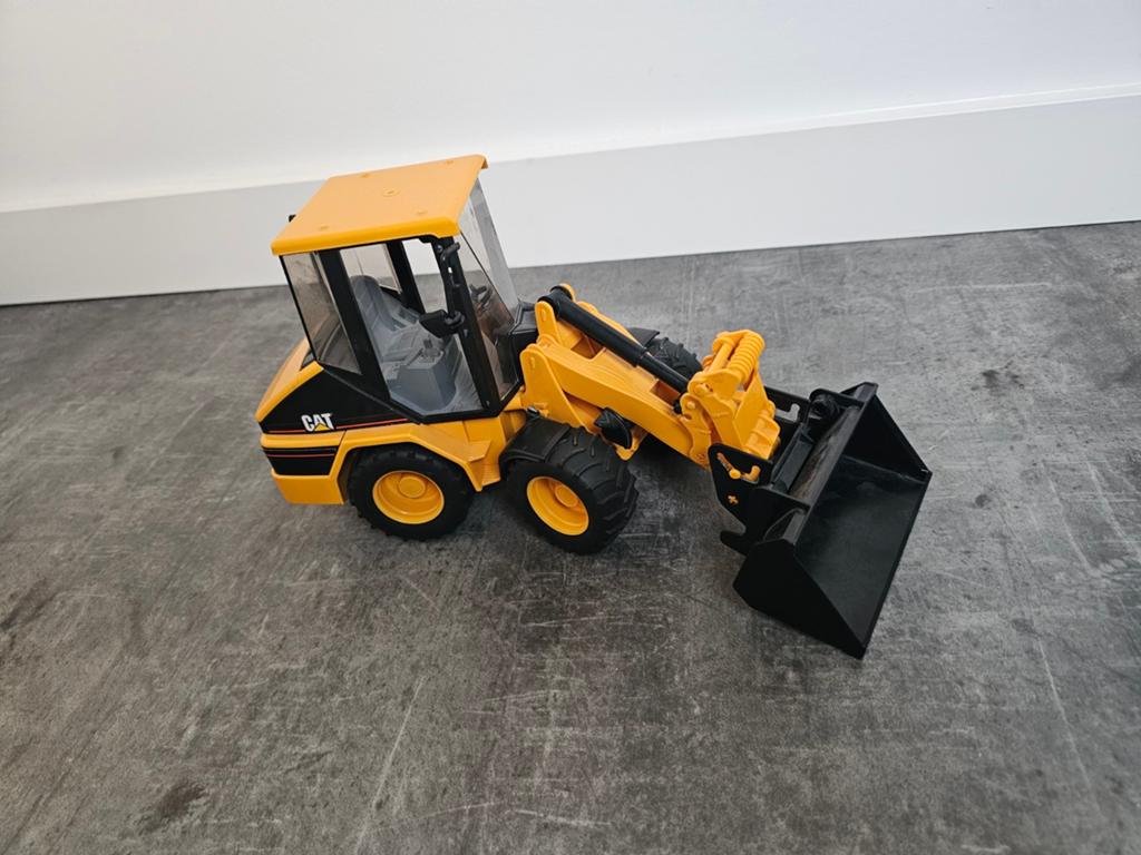 Caterpillar wheellader / shovel van het merk Bruder, Ophalen of Verzenden, Zo goed als nieuw