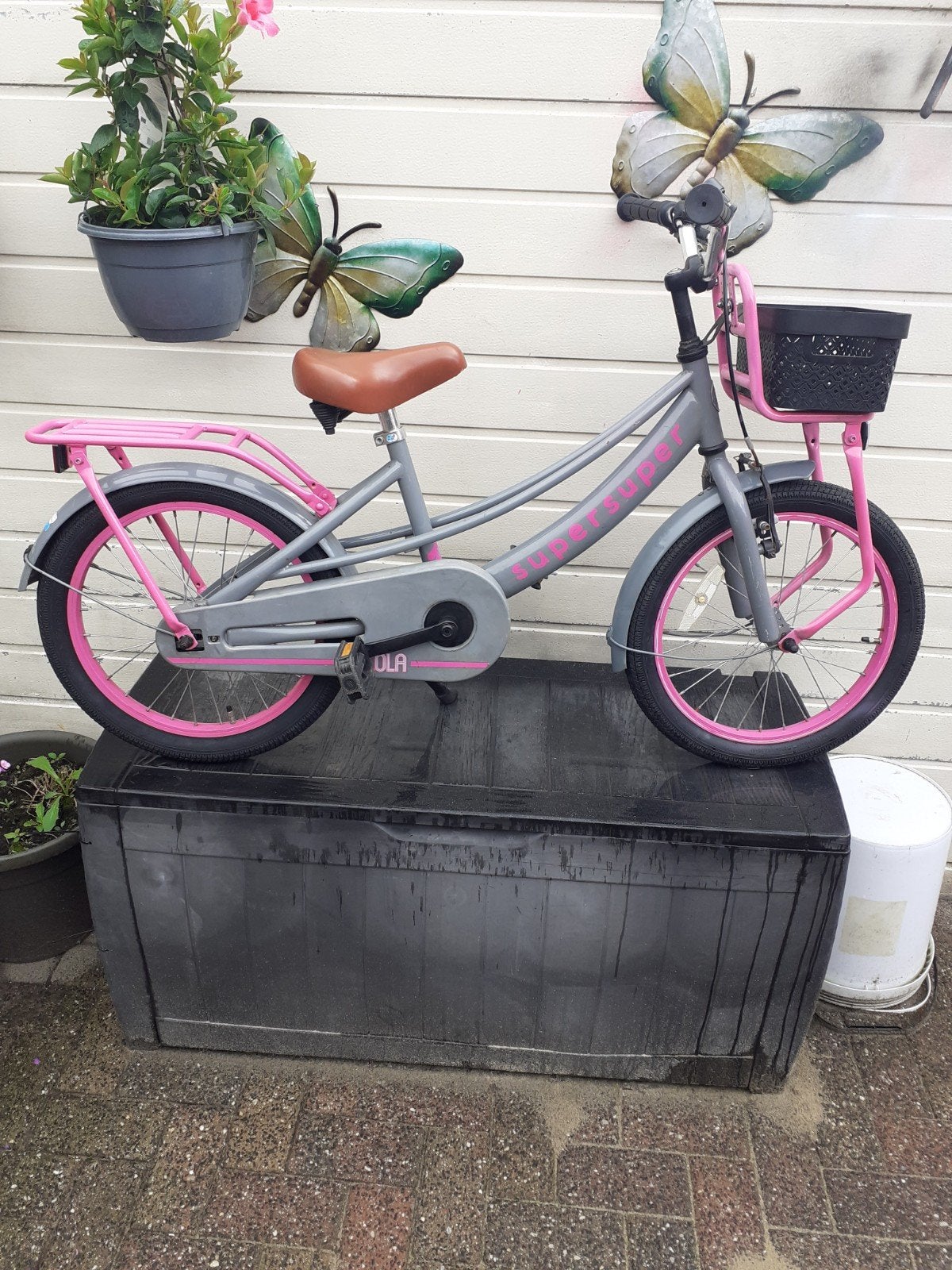 mooi meisjesfiets 18 inch met nieuwe banden en terugtraprem, Ophalen of Verzenden, Gebruikt, 18 inch, Handrem