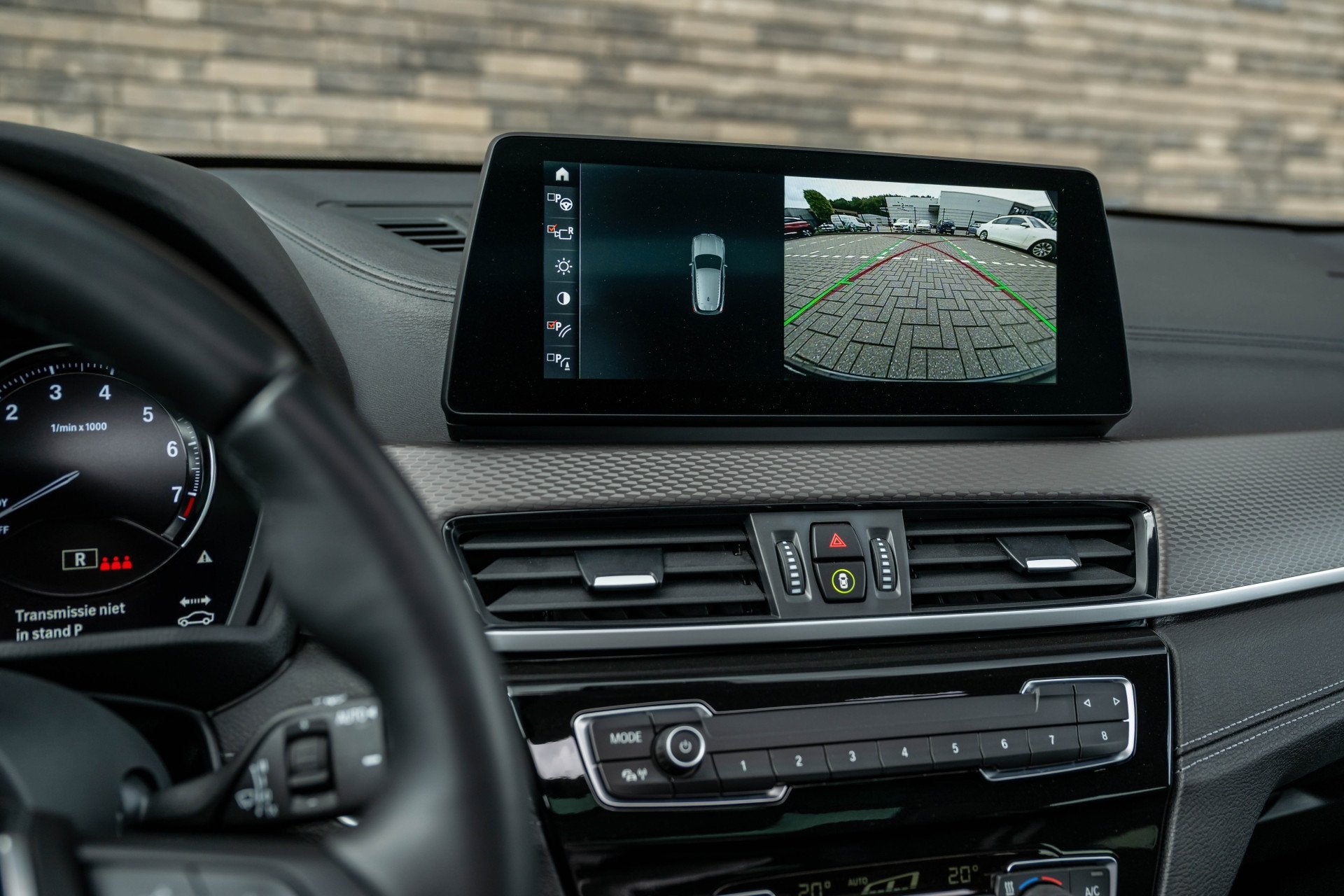 Foto 24 van BMW X2 xDrive25e | M-Sport | Navigatie | Panorama | Head-Up