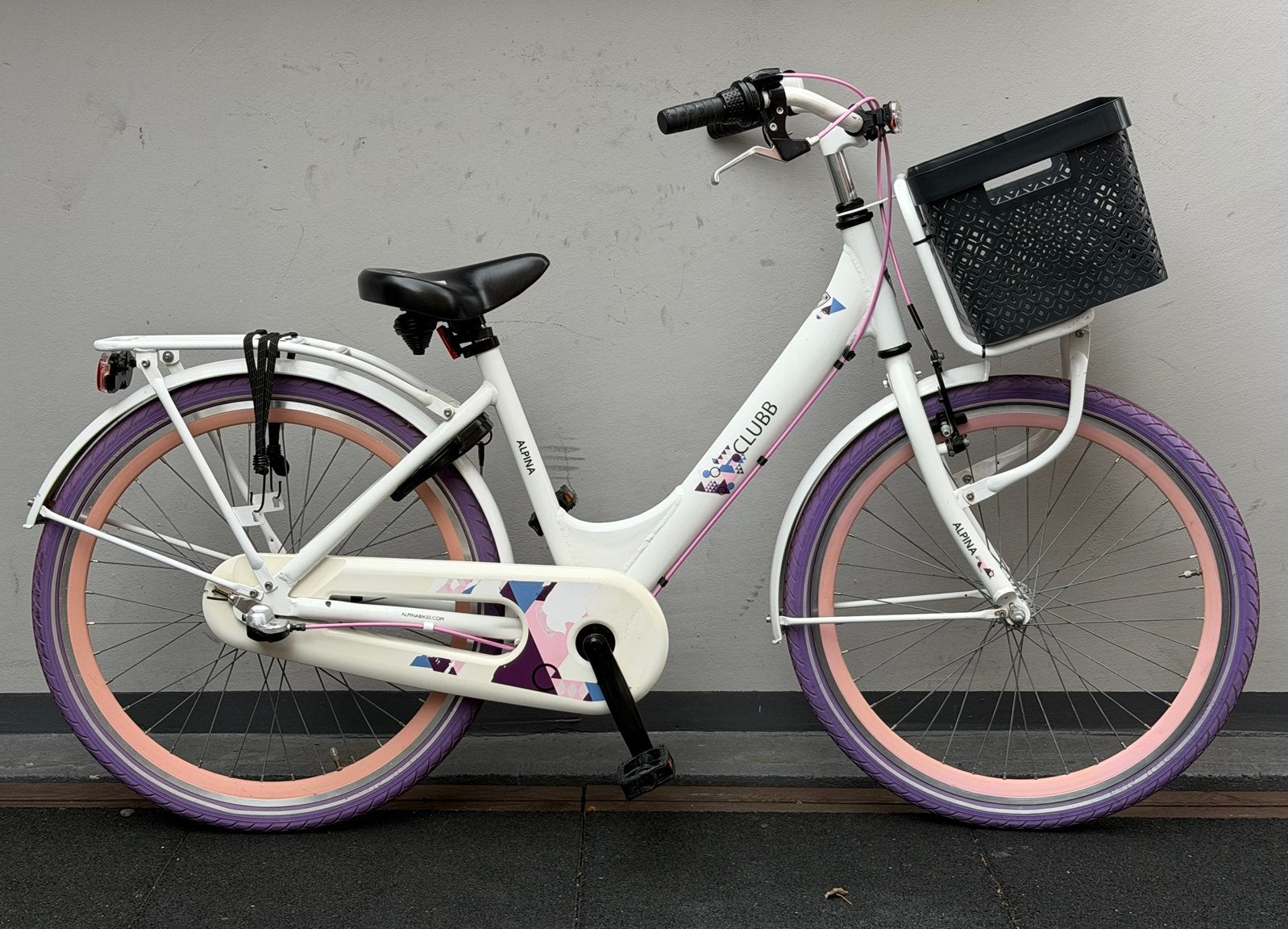 Alpina Clubb, 24 inch, nette complete meidenfiets, Ophalen, Versnellingen, Trommelrem, Gebruikt