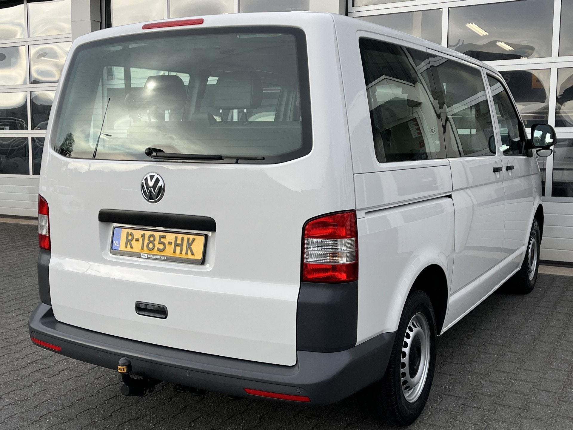 Volkswagen Transporter Kombi 2.0 TDI DSG Automaat L1H1 BM BT, Auto's, Euro 5, Stof, Gebruikt, Zwart
