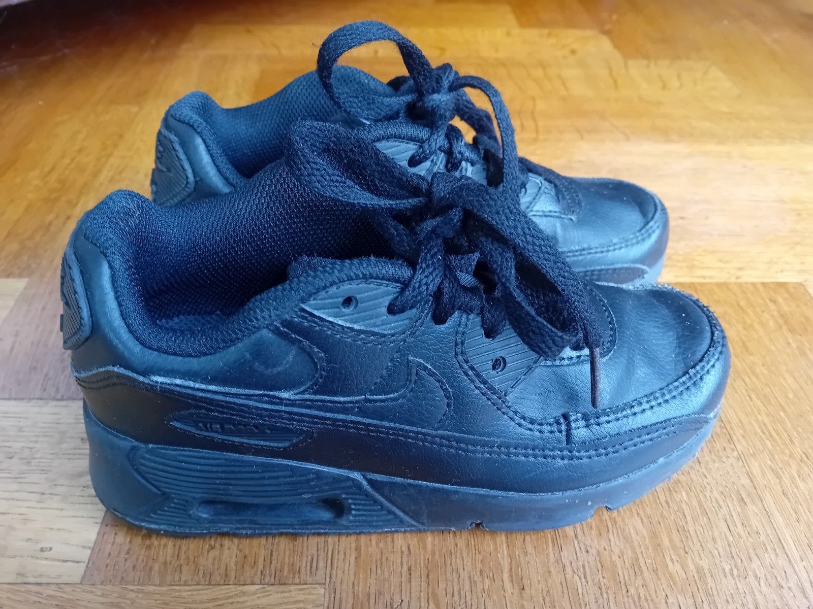 Nike Air Max sneakers maat 31, Ophalen of Verzenden, Gebruikt, Jongen of Meisje, Sportschoenen