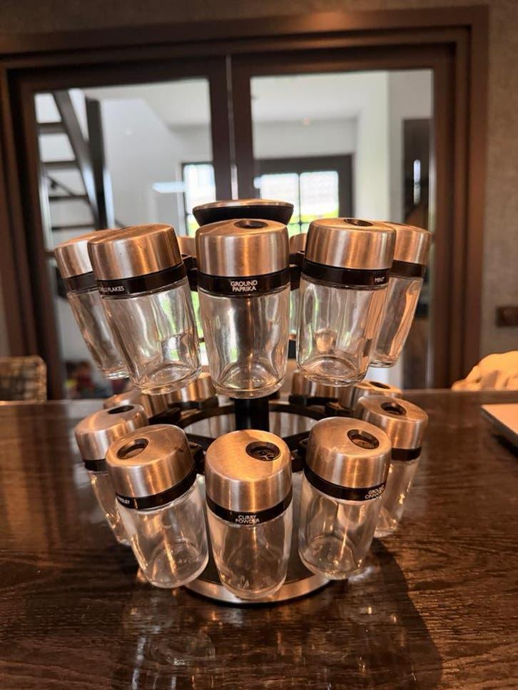 Draaiend kruidenrek met 20 potjes - RVS en glas, Zilver, Ophalen of Verzenden, Metaal, Overige merken