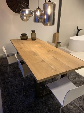 Massief eiken eettafel NIEUW, Huis en Inrichting, Tafels | Eettafels, Ophalen, 50 tot 100 cm, Vijf personen of meer, Eikenhout
