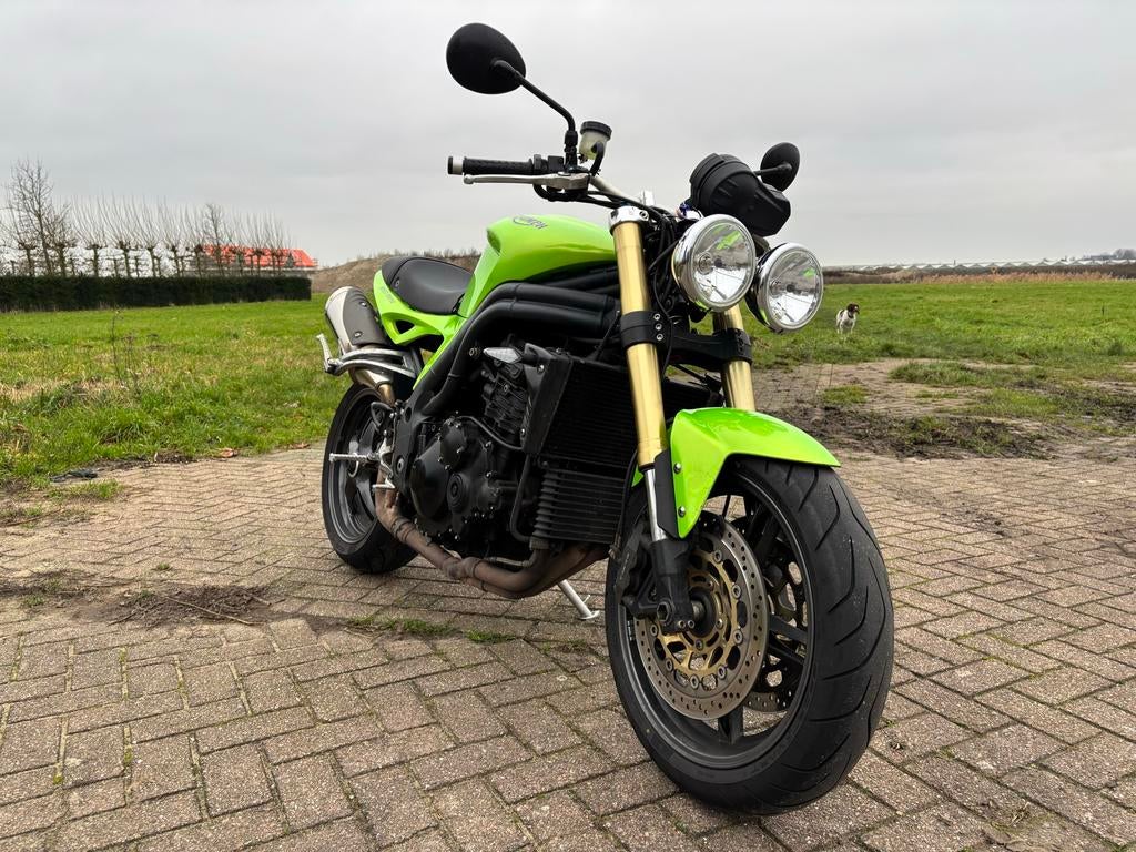 Triumph Speed Triple 1050 - Naked Bike, Motoren, Motoren | Triumph, Motorrijbewijs A, 3 cilinders, Particulier, 1050 cc