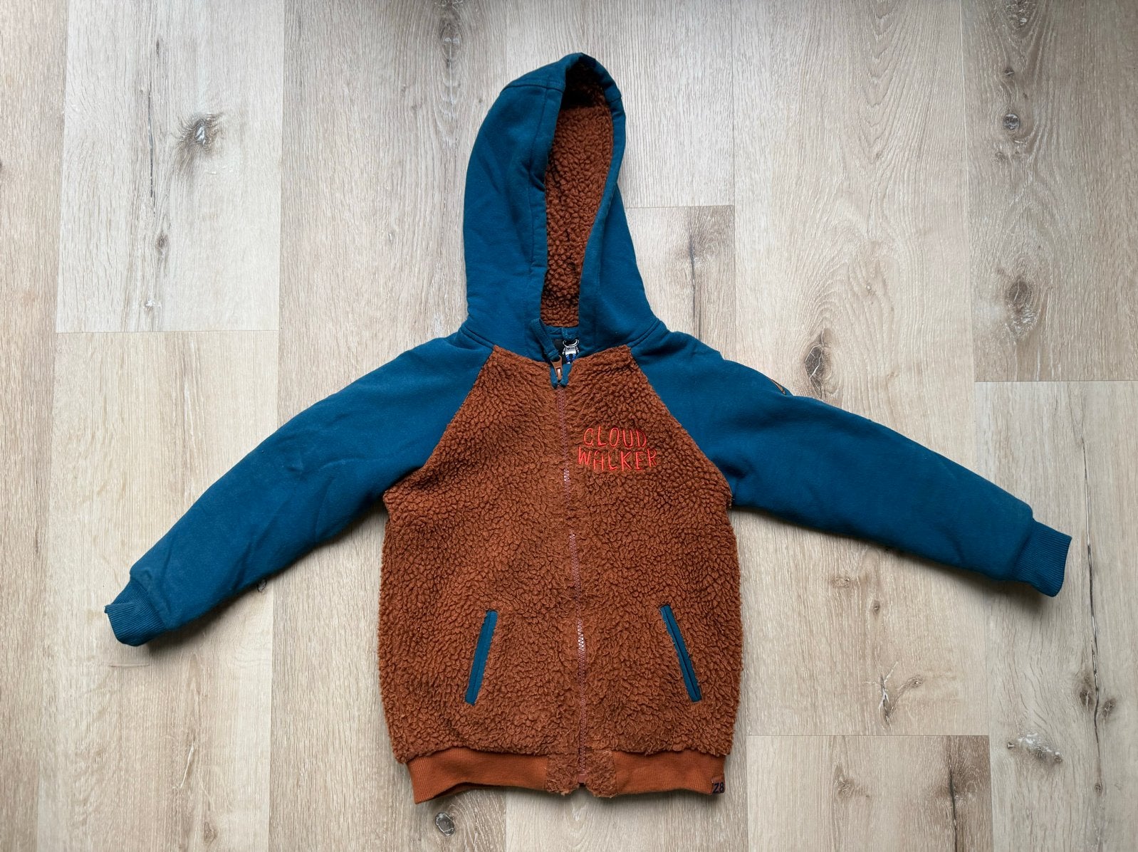 Z8 borgvest maat 116/122, Kinderen en Baby's, Kinderkleding | Maat 116, Ophalen of Verzenden, Zo goed als nieuw, Jongen, Trui of Vest