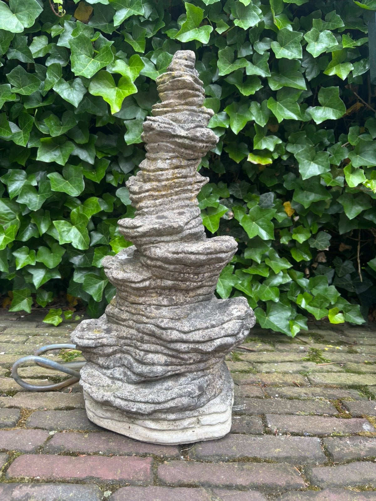 Fontein, water ornament tuin/vijver, Tuin en Terras, Ophalen of Verzenden, Zo goed als nieuw, Beton, Fontein