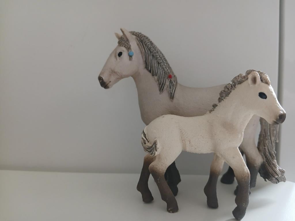 Schleich paard en veulen ijslanders, Ophalen of Verzenden, Zo goed als nieuw, Dier