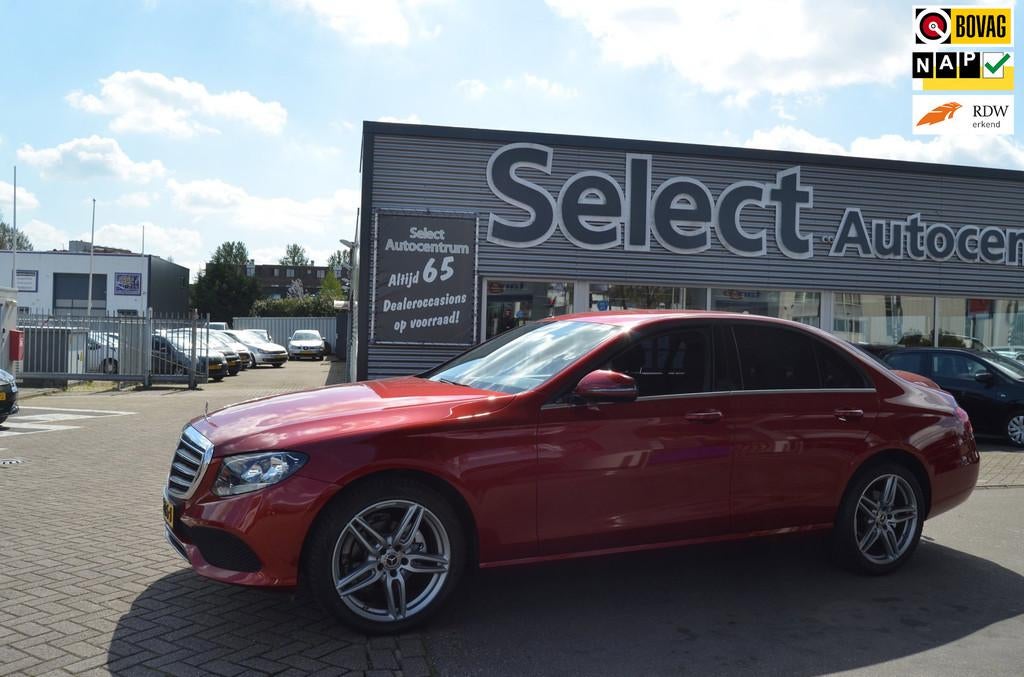 Mercedes-Benz E-klasse 200| NW MODEL WIDESCREEN| LMV19"| NAV, Auto's, Mercedes-Benz, Gebruikt, Euro 6, 4 cilinders, Met garantie (alle)