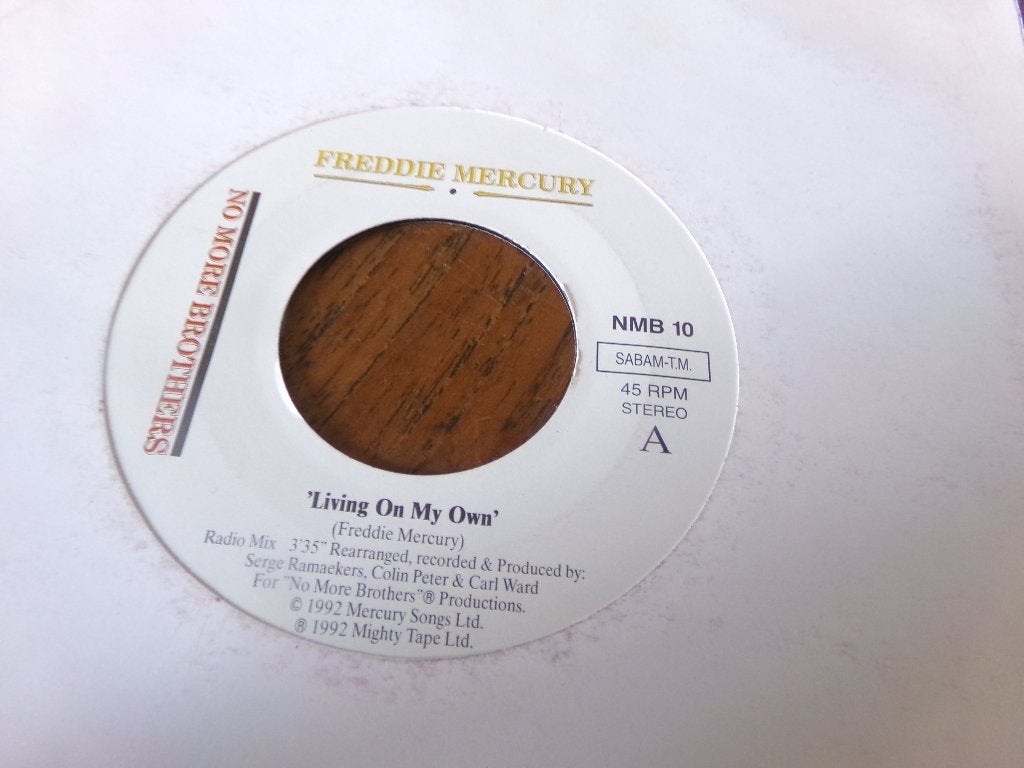 Freddie Mercury – Living On My Own (The Remixes), Ophalen of Verzenden, Gebruikt, Overige genres