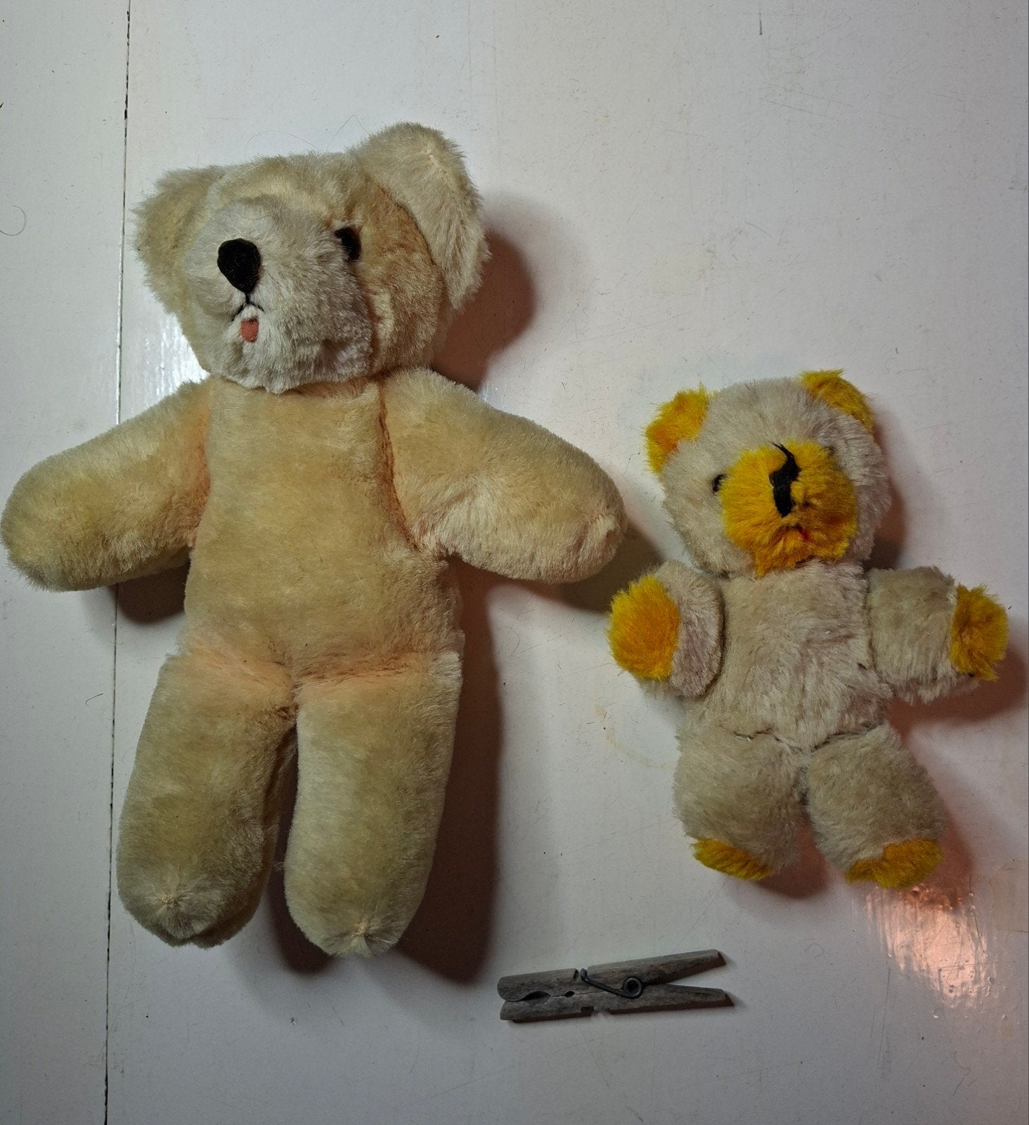 Beertjes 2 x, Verzamelen, Beren en Cherished Teddies, Ophalen of Verzenden, Stoffen beer, Overige merken