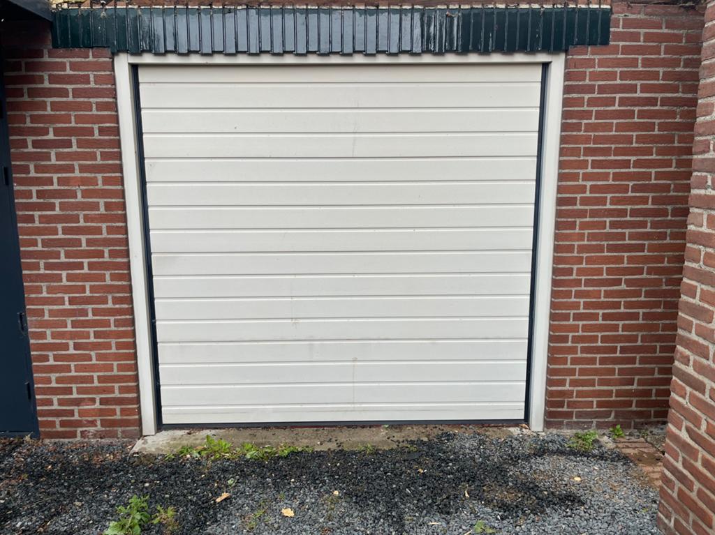 Garage deur / rolduur, Ophalen, Zo goed als nieuw