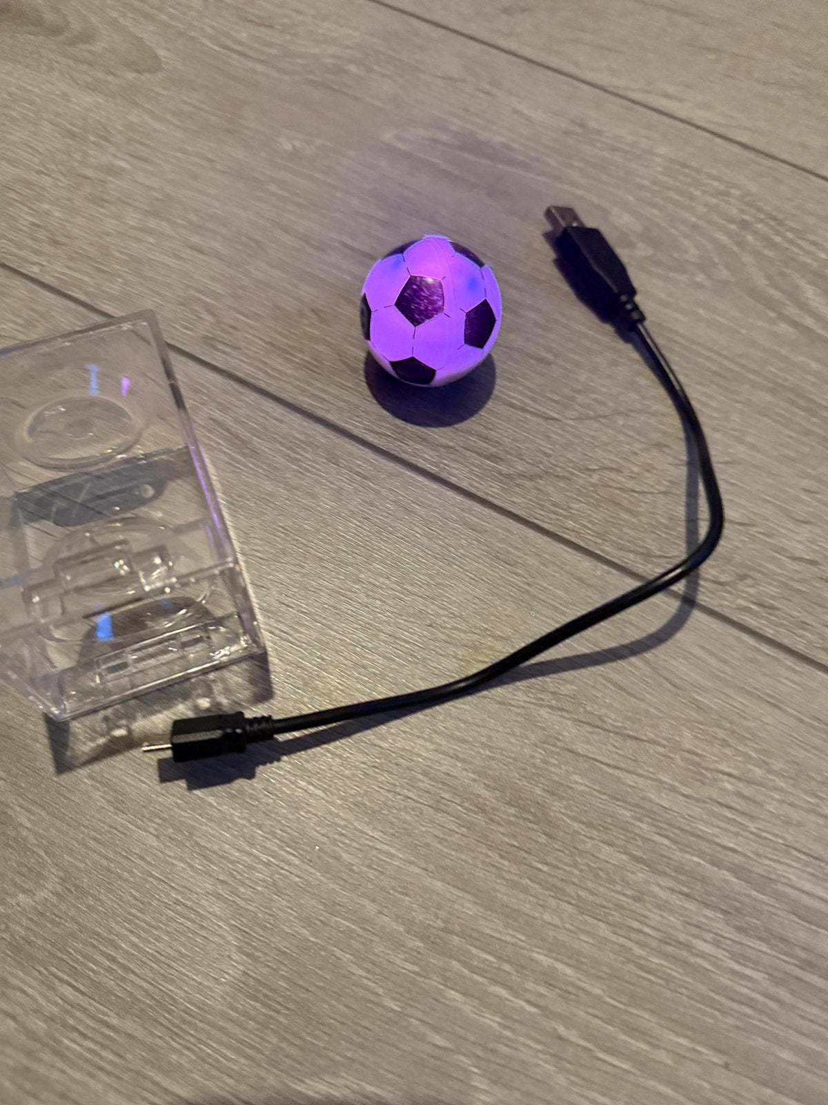 Sphero mini voetbal met kabel, Ophalen of Verzenden, Zo goed als nieuw