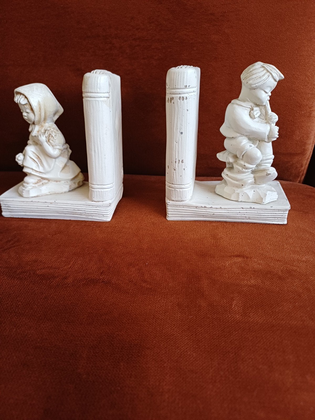 Vintage Kind Boekensteunen - Roomkleurig, Verzamelen, Poppetjes en Figuurtjes, Ophalen of Verzenden, Gebruikt