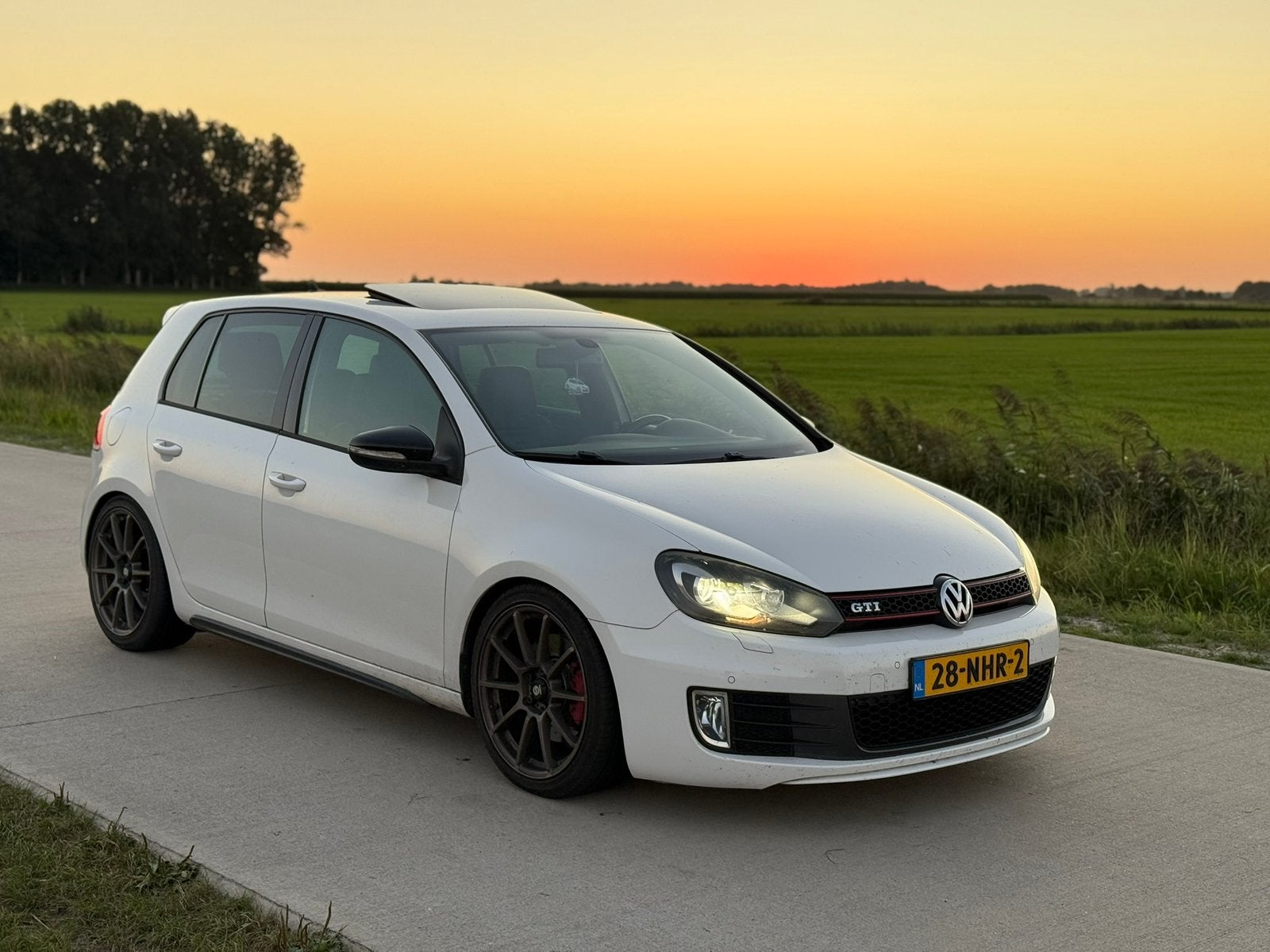 Volkswagen Golf 2.0 GTI 155KW DSG 2010 Wit, Auto's, Volkswagen, Zwart, 4 cilinders, Wit, 1314 kg